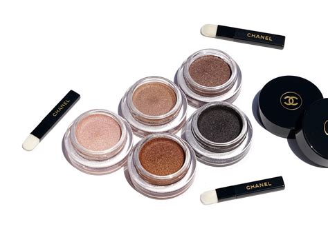 chanel cream eyeshadow on eyes|chanel cream eyeshadow review.